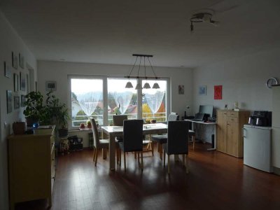 Sonnige 2 Zimmerwohnung mit Balkon in ruhiger Wohnlage