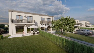 Moderne Doppelhaushälfte in Neumarkt – 4 Zimmer, Terrasse, Erstbezug!