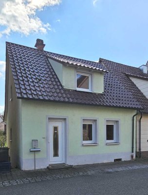 Einfamilienhaus mit Garten im Ortskern
