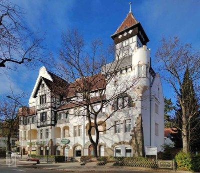 Preisreduzierung: Elegante 3-Zimmer-Altbauwohnung mit Stuck und Loggia in Zehlendorf-Schlachtensee