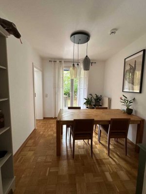 Nachmieter/-in für 5-Zimmer-Erdgeschosswohnung mit Gartenanteil gesucht