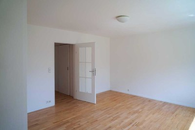 Helle, sonnige 1-Zimmer-Wohnung in der Parkstadt Solln - frisch renoviert & provisionsfrei