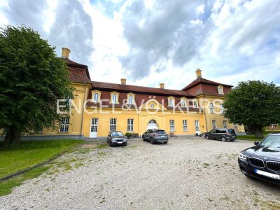 Großzügige Maisonette Wohnung in einem Gutshaus auf dem Land