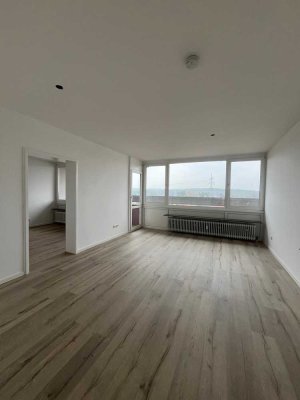 Schöne helle 3-Zimmer Wohnung mit Balkon