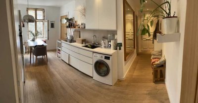 Exklusive 2-Zimmer-Wohnung mit gehobener Innenausstattung in Berlin Charlottenburg