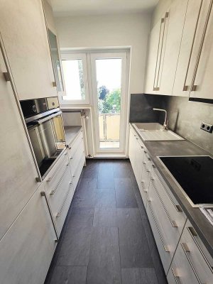 ***Modern, Teilsaniert, Renoviert inkl. neuer EBK***