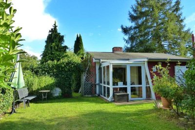 Charmanter Bungalow in Pulow (Lassan) mit Garten