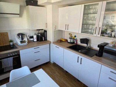 Helle 3 Zimmer Wohnung mit Balkon in Niederschelden