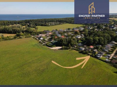 Gemütliche Ruheoase zwischen Ostsee und Golfplatz mit schönem Grundstück! Eigentumsland!