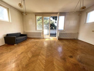Dachgeschoß - Garconniere mit Terrasse / Bestlage - nähe Hietzinger Platzl / U4