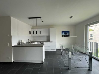 Zum Erstbezug: Attraktive 3,5-Zimmer-Wohnung mit Balkon, Einbauküche und teilmöbliert in Tübingen
