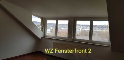 Helle 3,5-Zimmer Wohnung im 5. OG mit Aufzug in Stuttgart-Mitte