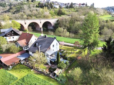 Besondere Immobilie in Frauenberg mit idyllischem Flussblick