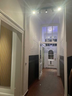Schöne 3 Zimmern Altbauwohnung am angesagten Schiller Quartier