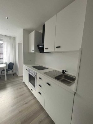 Vollmöblierte neu erbaute 2 Zimmer Wohnung mit Klimaanlage