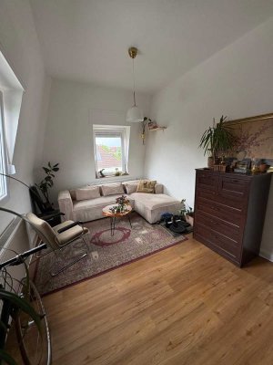 Sanierte Altbauwohnung mit Balkon im Bielefelder Westen
