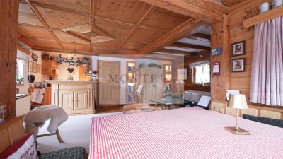 Traditionelles Haus im Chaletstil - Schmuckstück mit Freizeitwohnsitz