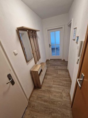 Ansprechende 3-Zimmer-Wohnung mit Balkon und EBK in Regensburg (für 5000€ ablöse)
