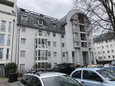 exklusive 2-Zimmer-Wohnung mit Küche und Balkon in Fürth