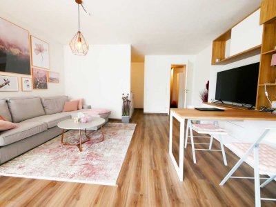 Innenhoflage und Morgensonne: Stilvolles Apartment mit Einbauküche  und Ost-Balkon