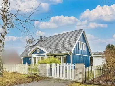 Bezugsfrei! Großes Einfamilienhaus mit 6 Zimmern auf schönem Grundstück in Brieselang