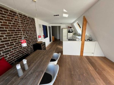 Großzügige Designer-Maisonettewohnung mit Dachterrasse und Domblick am Rathenauplatz
