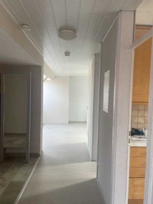 Dachgeschoss-Studio-Wohnung Reichelsdorfer Keller