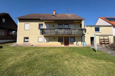 Großzügiges Zweifamilienhaus in sonniger Südhanglage