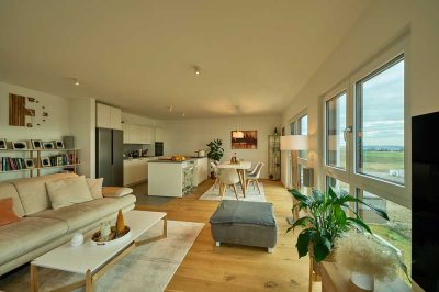 Schuch Immobilien - Traumhafte Neubau Maisonette-Wohnung mit Dachterrasse