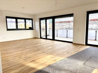 Exklusive, offen geschnittene Wohnung mit 3 Schlafzimmern, Balkon und Donaublick!