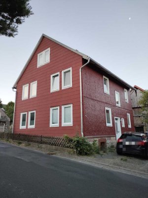 Geräumiges 7,5-Zimmer-Haus in Tann (Rhön) (Preis VB)