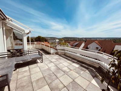 3,5 ZIMMER PENTHOUSE/MAISONETTE WOHNUNG mit großer nicht einsehbarer SÜD-TERRASSE, GARAGE und STELLP
