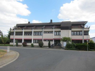 Penthouse-Wohnung für Freiberufler mit Büroanteil