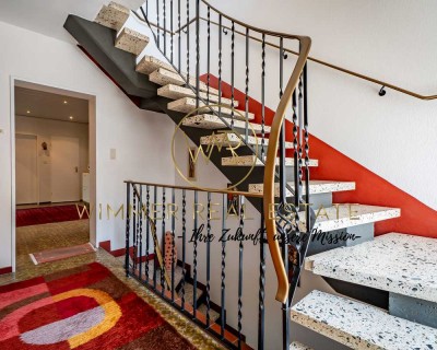 Einfamilienhaus mit Einliegerwohnung, Balkon, Loggia, Terrasse, Vollkeller und großem Potenzial