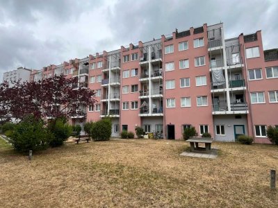 Freies 1-Zimmer-Apartment mit Balkon im Nürnberger Norden - Erbbaurecht