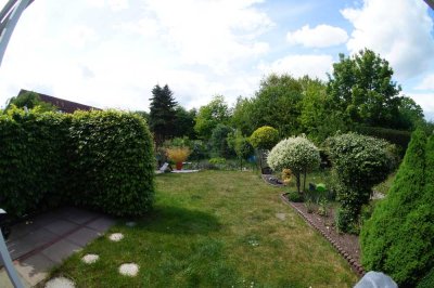 schönes Grundstück im Grünen+ sofort beziehbares Einfamilienreihenhaus in Schwerin - Friedrichsthal