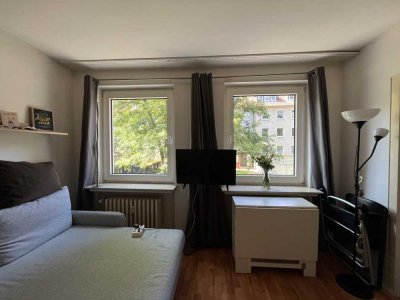 Zwischenmieter für 1 1/2 Zimmer Wohnung gesucht, direkt neben der Uni