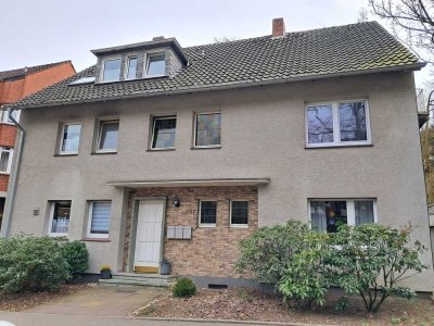 Dreifamilienhaus in bester Lage in Recklinghausen auf einem Erbpachtgrundstück. Provisionsfrei!