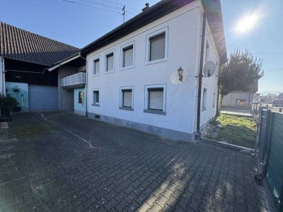 Großzügiges Wohnhaus mit Scheunenanbau und Erweiterungspotenzial – Ideal für Familien und Gewerbe