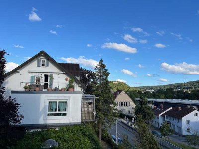 Mit Blick auf den Honberg und die City! 2,5 -Zimmerwohnung in Tuttlingen mit Garage