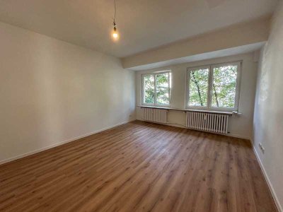 Kernsanierte 2-Zimmer-Wohnung inmitten der Kölner Südstadt (Nicht WG geeignet)