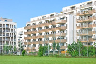Moderne 3 Zi Wohnung mit Balkon - nahe U1 Kagraner Platz