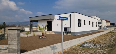 BUNGALOW MIT HIGH-END-AUSSTATTUNG Design in zentraler Lage - 3385 Prinzersdorf