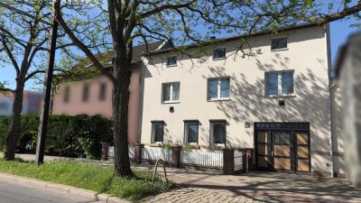 Haus am Stadtrand von Magdeburg mit 1a Verkehrsanbindung MFH / MGH