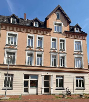 Helle 5 Zimmer Wohnung in ruhiger Lage