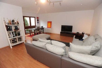 Schöne ruhige möblierte 2 Zimmer Wohnung   in Alt-Rohrbach zu vermieten