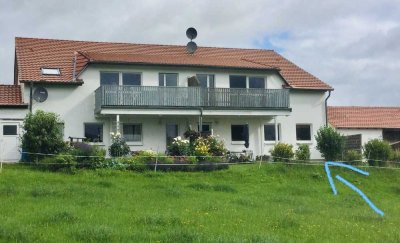 Ruhige sehr schöne 3ZKB Wohnung mit Terrasse