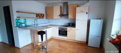 Helle 2,5-Zimmer-Wohnung mit Balkon im Zentrum von Deggendorf