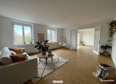 Neuer Preis: 4,5-Zimmer-Wohnung mit Loggia und Balkon in zentraler Lage