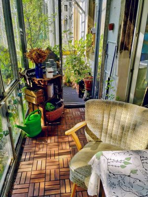 Urst gemütliche 2-R-Whg., Wintergarten, Balkon, EBK, ruhig in zweiter Reihe, Dresden Äußere Neustadt